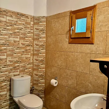 Iaspis Guest house