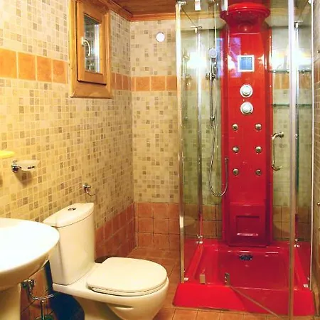 Iaspis Guest house *