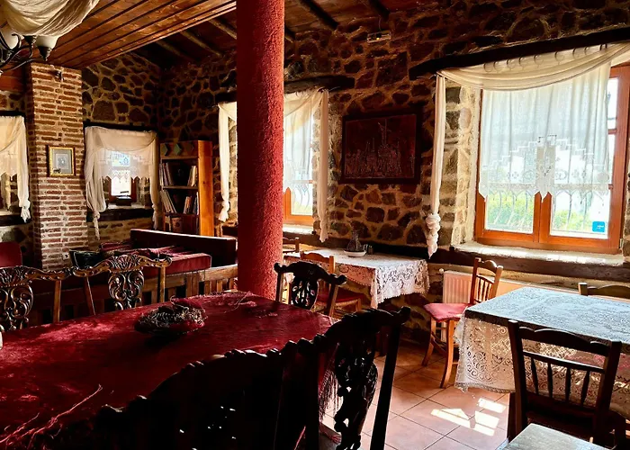 'ιασπις Πανσιόν Καστοριά