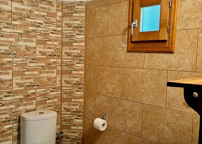 'ιασπις Πανσιόν